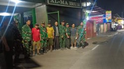Antisipasi Tawuran, Koramil 08/Duren Sawit Bersama Komduk Intensifkan Siskamling